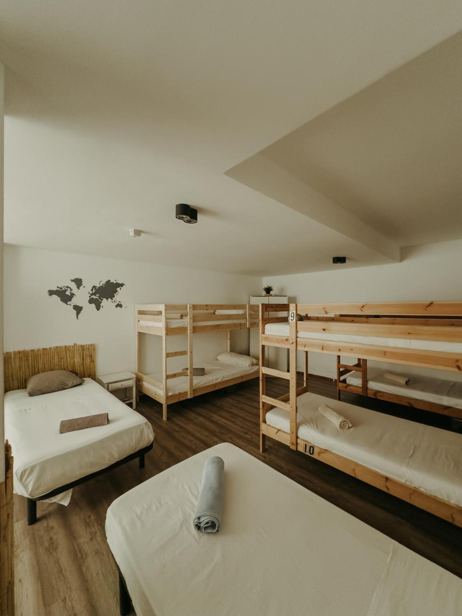 Hostel Surf&sleep *